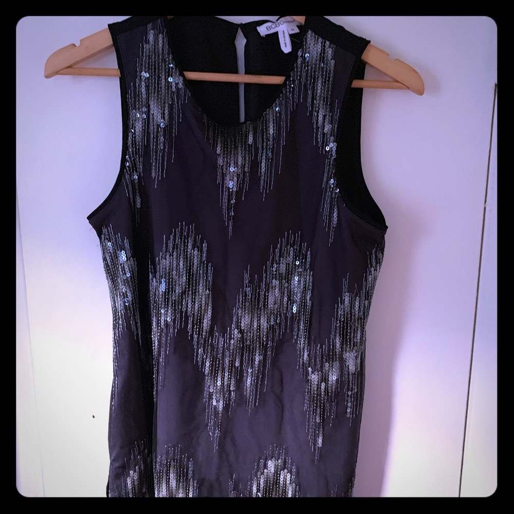 BCBG Sleeveless Tank Top embroidered Sequin